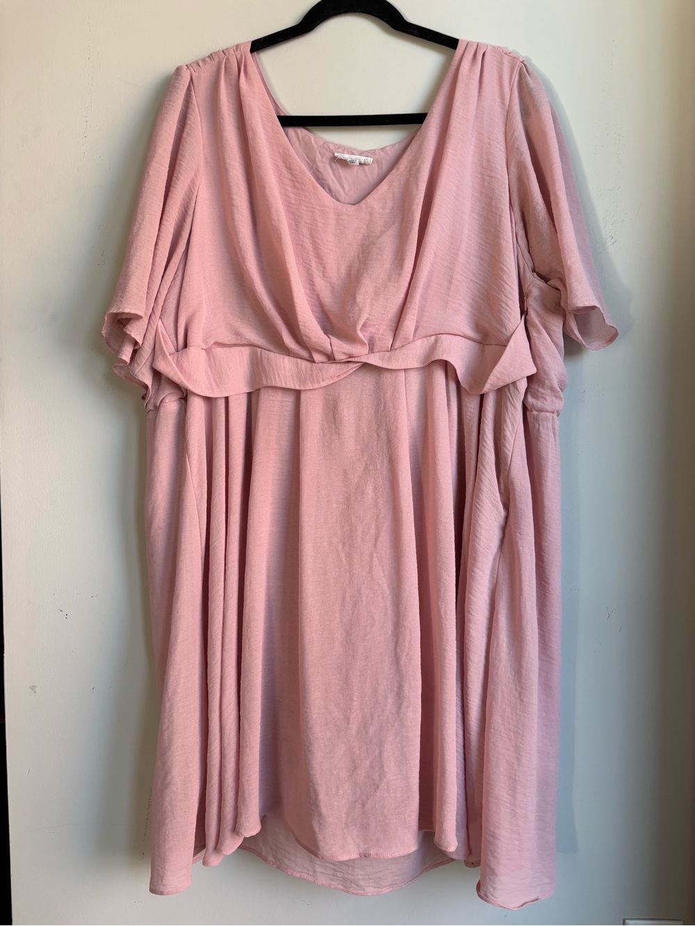 [ELASTIC WAIST REMOVED] Plus Size Dusty Pink V-Neck Flutter Sleeve Mini Dress